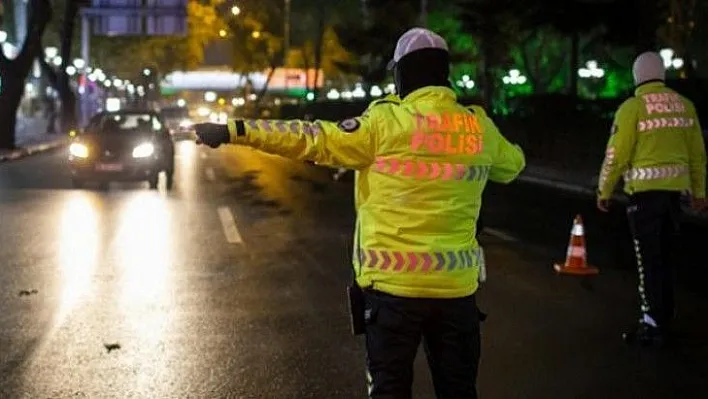 Kısıtlamaya uymayan 38 bin 874 kişiye işlem yapıldı