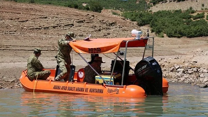 Kodu düşen baraj gölünde 'Gülistan' seferberliği