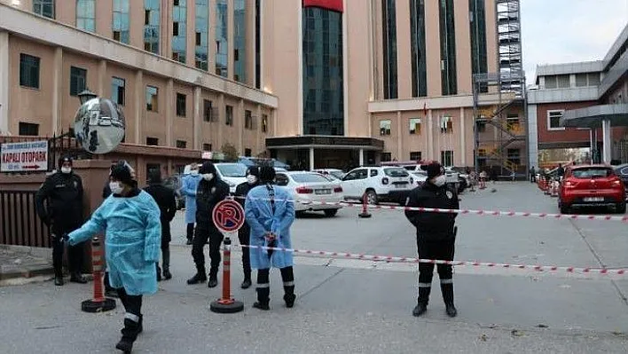 Koronavirüs yoğun bakım servisinde oksijen tüpü patladı! 8 kişi öldü