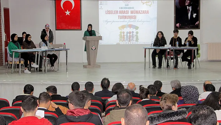 'Liselerarası Münazara Turnuvası' başladı