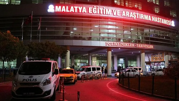 Madde bağımlısı, kırık bardakla hemşirelere dehşeti yaşattı