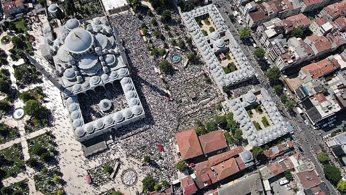 Mahmut Ustaosmanoğlu son yolculuğuna uğurlanıyor