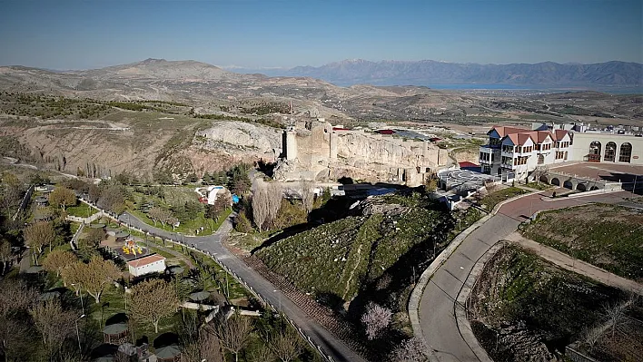 Meteorolojinin sıcaklık uyarısı sürüyor