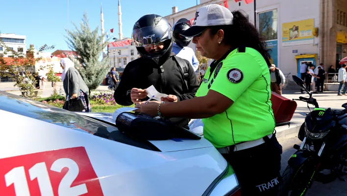 Motosiklet sürücülerine ceza yağdı