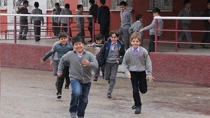 Öğrenciler Bugün Ders Başı Yaptı