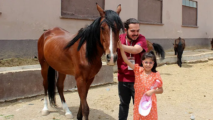 Öğrenciler TAHAM'da keyifli dakikalar geçirdi