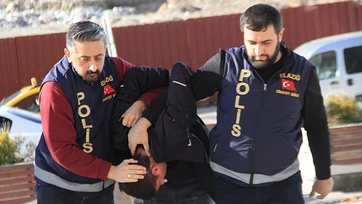 Polisi bıçaklayan şüpheli tutuklandı