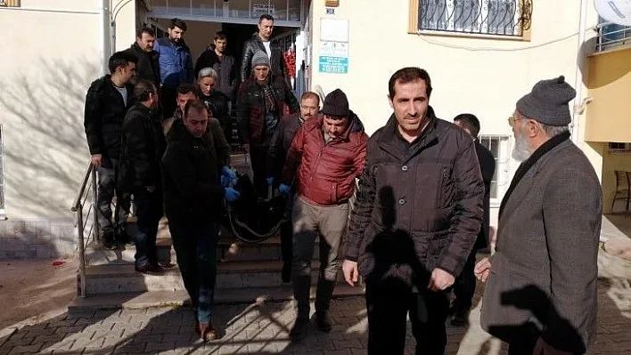 Tartıştığı üvey abisini tüfek ile vurdu