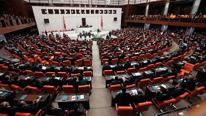 Teklif mecliste kabul edildi!