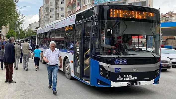 Toplu taşımada maske zorunluluğu kalktı