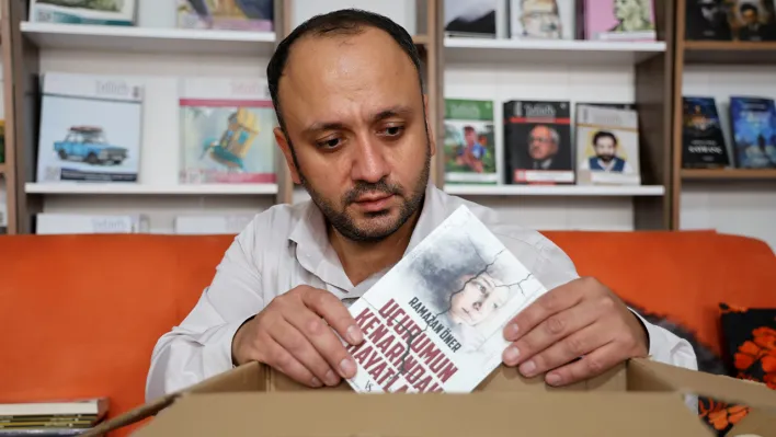 Türkiye'nin dört bir yanına kitap gönderiyor