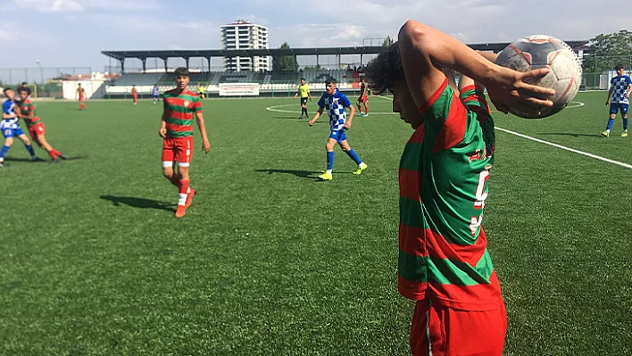 U16 Futbol Ligi Elazığ Grubu maçları başladı