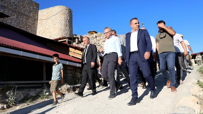 Vali Hatipoğlu, Harput'ta incelemelerde bulundu