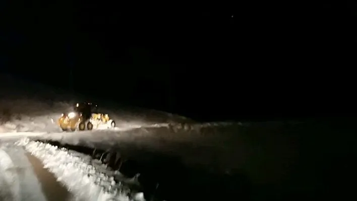 Yol kardan kapandı, ekipler Berfin bebek için seferber oldu