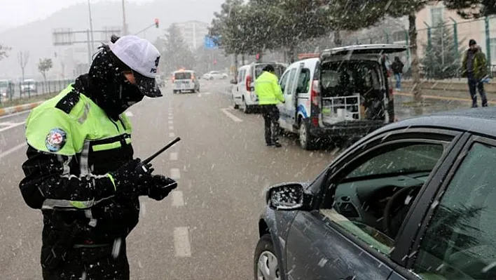 Yurt genelinde trafik uygulaması