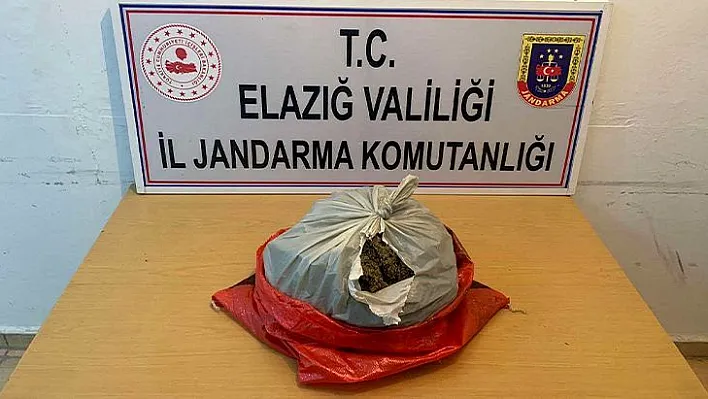 Zehir taciri jandarmadan kaçamadı