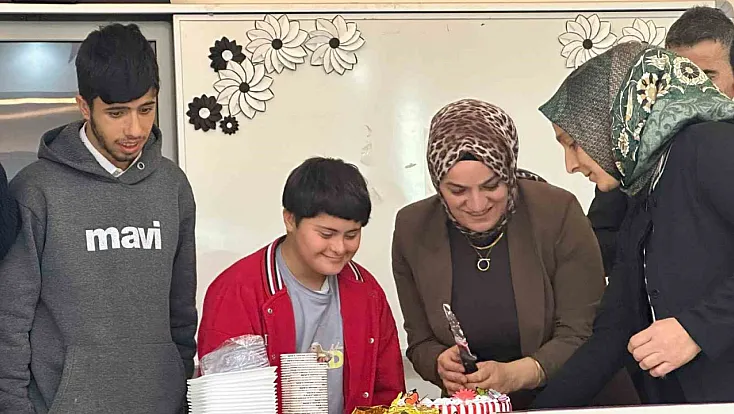 Arıcak'ta anlamlı etkinlik