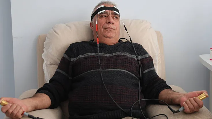 50 yıl kullandığı sigarayı iki ayda bıraktı