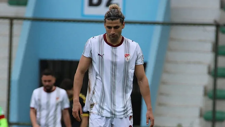 Elazığspor'da Fuat Bavuk affedildi