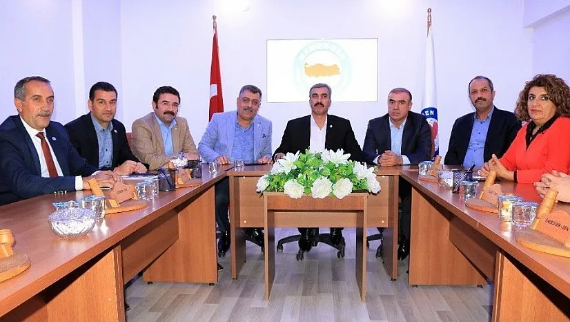 Memur-Sen'den gelir vergisi açıklaması