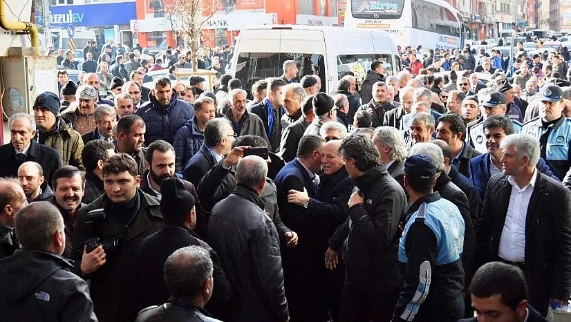 Başkan Sekmen'e coşkulu karşılama