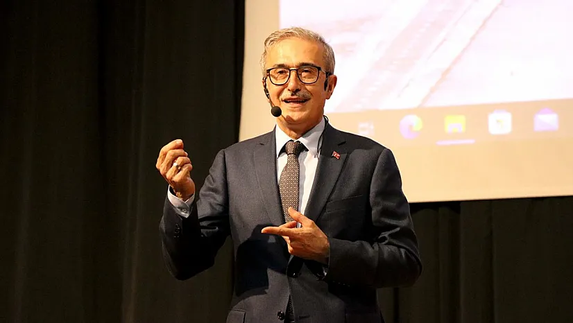 Başkan Demir, Elazığ'da gençlerle buluştu