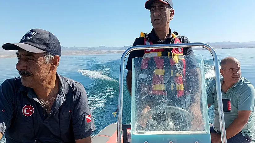 Batan teknedeki kişiyi arama çalışması sürüyor