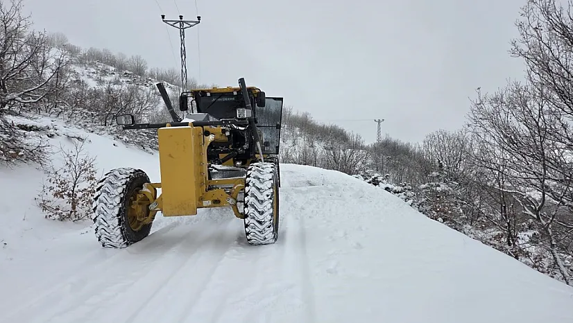 Elazığ'da 96 köy yolu ulaşıma açıldı