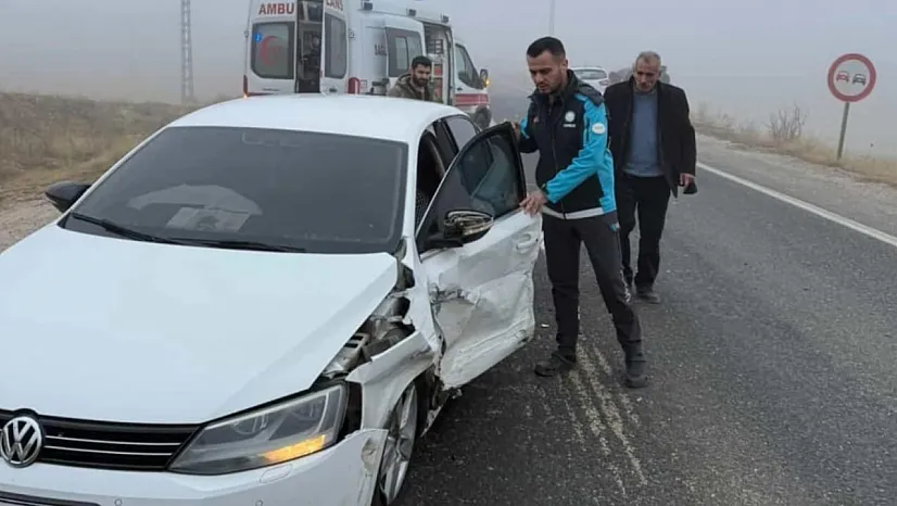Elazığ'da sis kazaya neden oldu