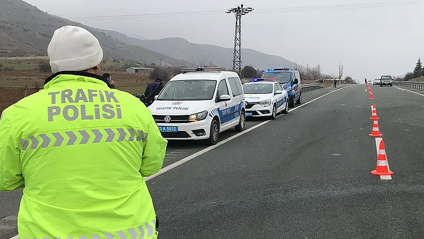 Elazığ'da trafik kazası! Yaralılar var...