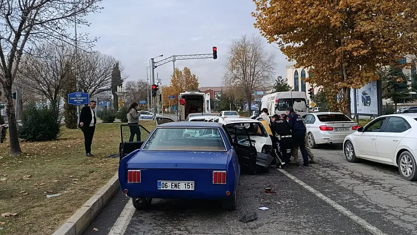 Elazığ'da zincirleme kaza!