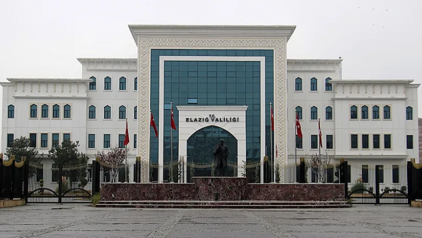 Elazığ Valiliği okulların açılacağı tarihi duyurdu!