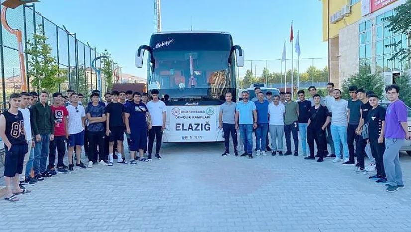 Elazığlı gençler Akdeniz'de
