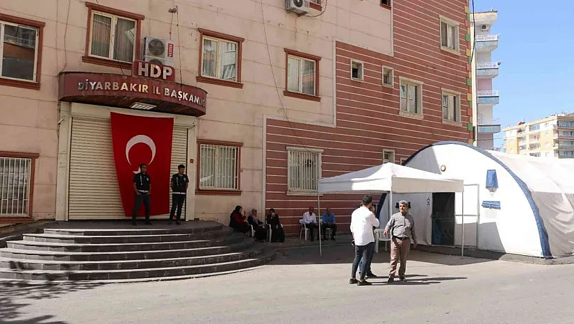'Oğlum fırsatını bulduğun an çık gel'