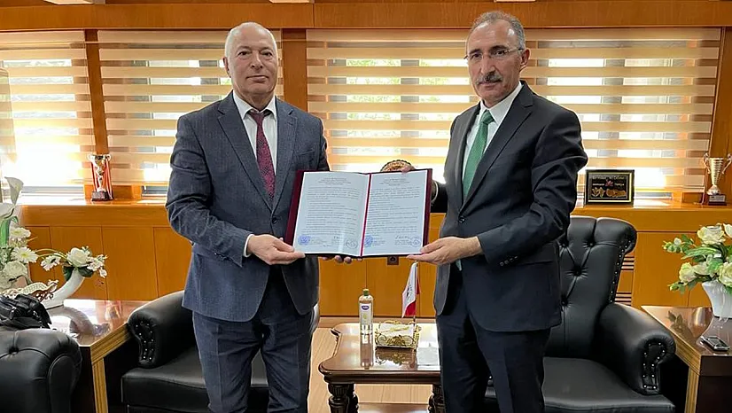 FÜ'de mutabakat zabtı imzalandı