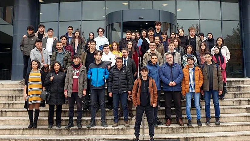 FÜ lise öğrencilerine tanıtılıyor