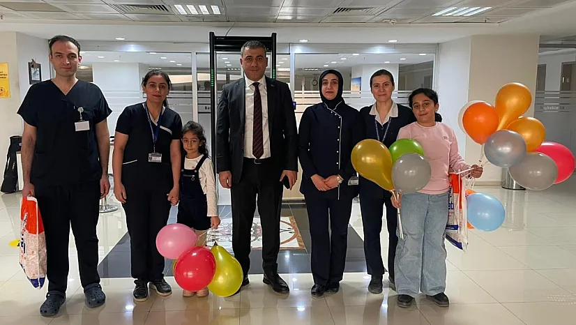 FÜ Hastanesinde karne heyecanı