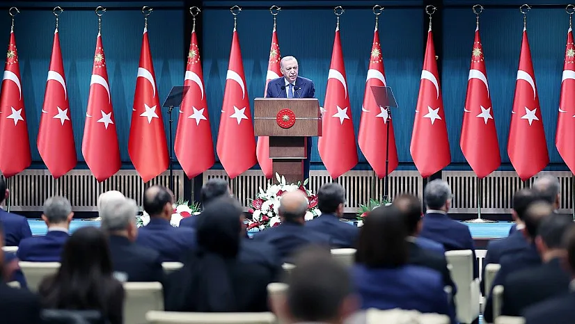 'İstanbul, sizin siyasi ikbal heveslerinize kurban edilecek bir şehir değildir'