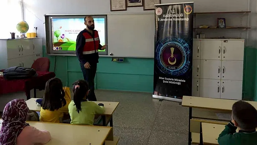 jandarmadan 'siber farkındalık' eğitimi