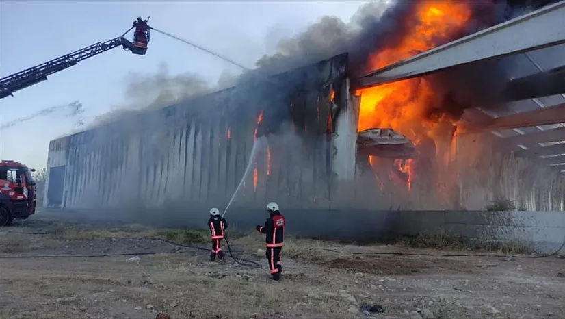 Malatya'da fabrika yangını