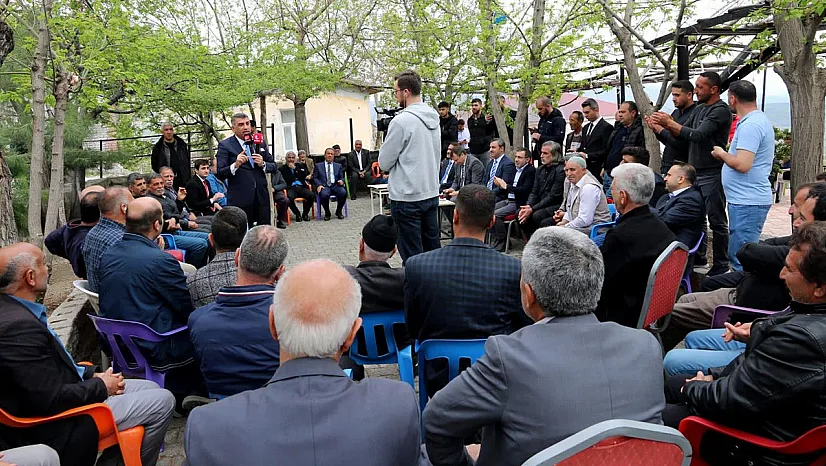 Milletvekili Erol'a Alacakaya ve Arıcak'ta yoğun ilgi