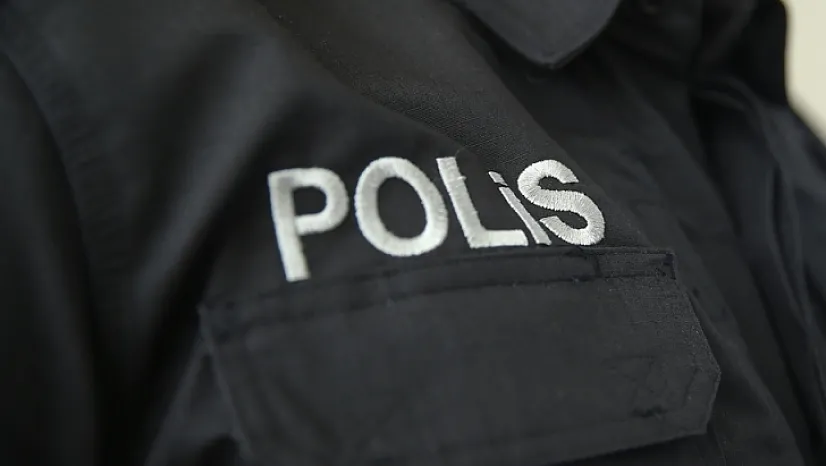Polisten şok uygulaması