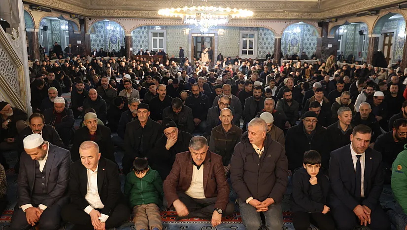 Regaip Kandili dualarla idrak edildi!