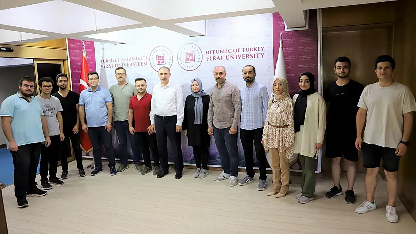 TEKNOFEST finalistlerinden Rektör Göktaş'a ziyaret