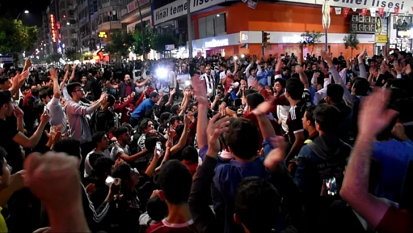 Elazığsporlu taraftarlardan tepki yürüyüşü
