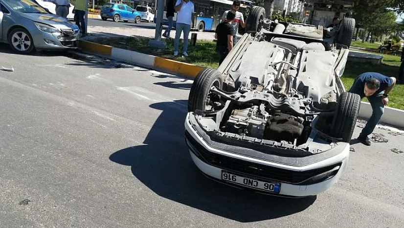 Hazardağlı kavşağında trafik kazası