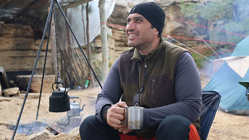 Doğasever öğretmen, kamp ve bisikletle doğayı öğretiyor