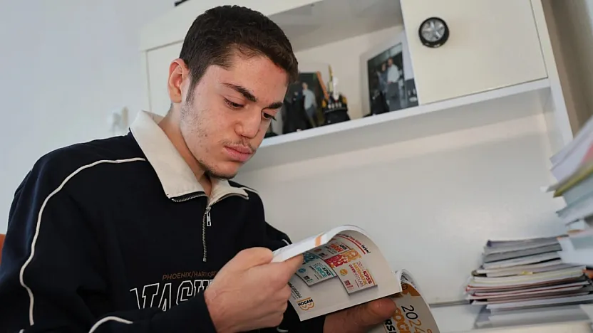 Ahmet Emre azmiyle örnek oluyor