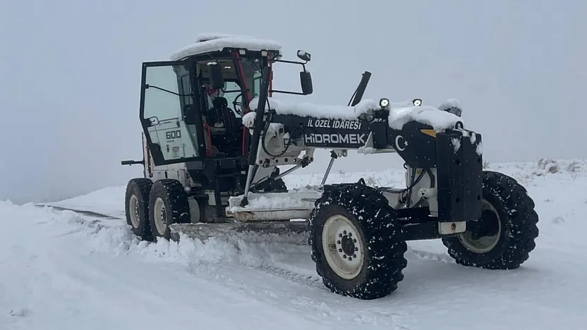 Elazığ'da 103 köy yolu ulaşıma kapandı