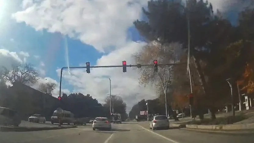 Elazığ'da hatalı şerit değiştirme kaza getirdi